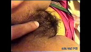 3081901 indian aunty